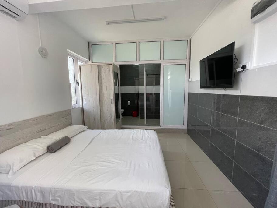 Blue Pebbles - Exotica - Studio With Double Bed Flic-en-Flacq Exteriör bild
